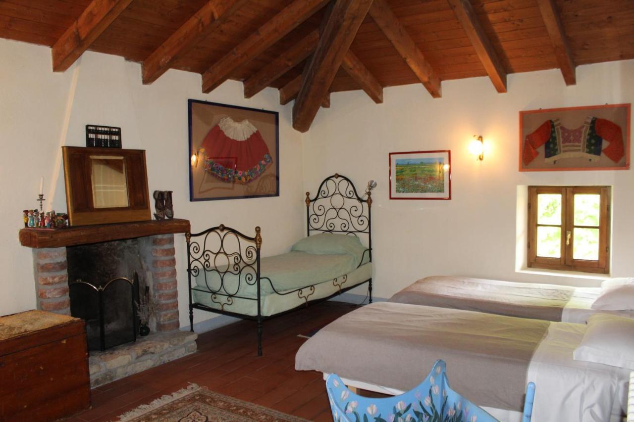 Agriturismo La Rovere Cossano Belbo Eksteriør bilde
